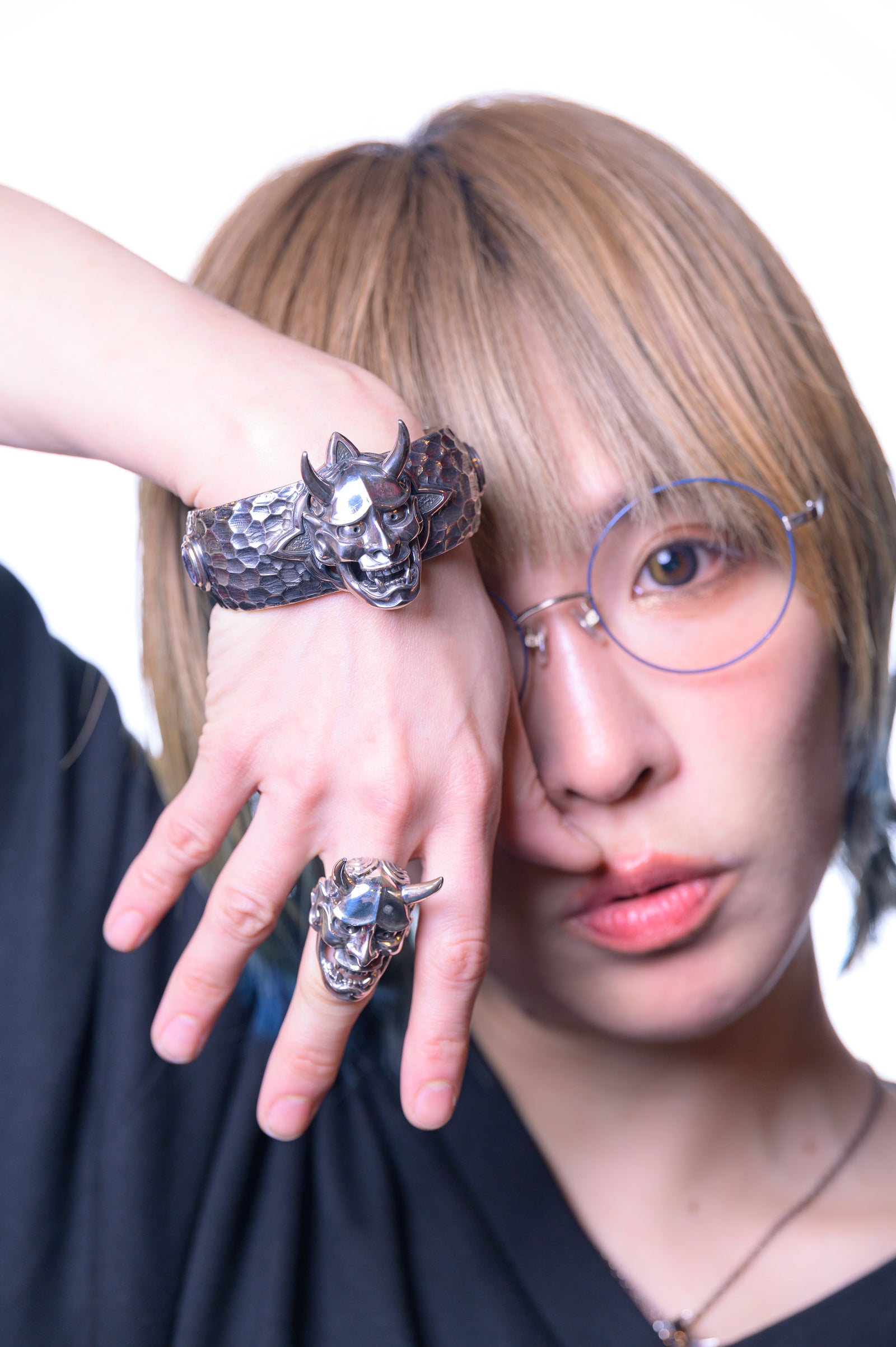 YASHA BANGLE – HORIZUMI SILVER JEWELRY